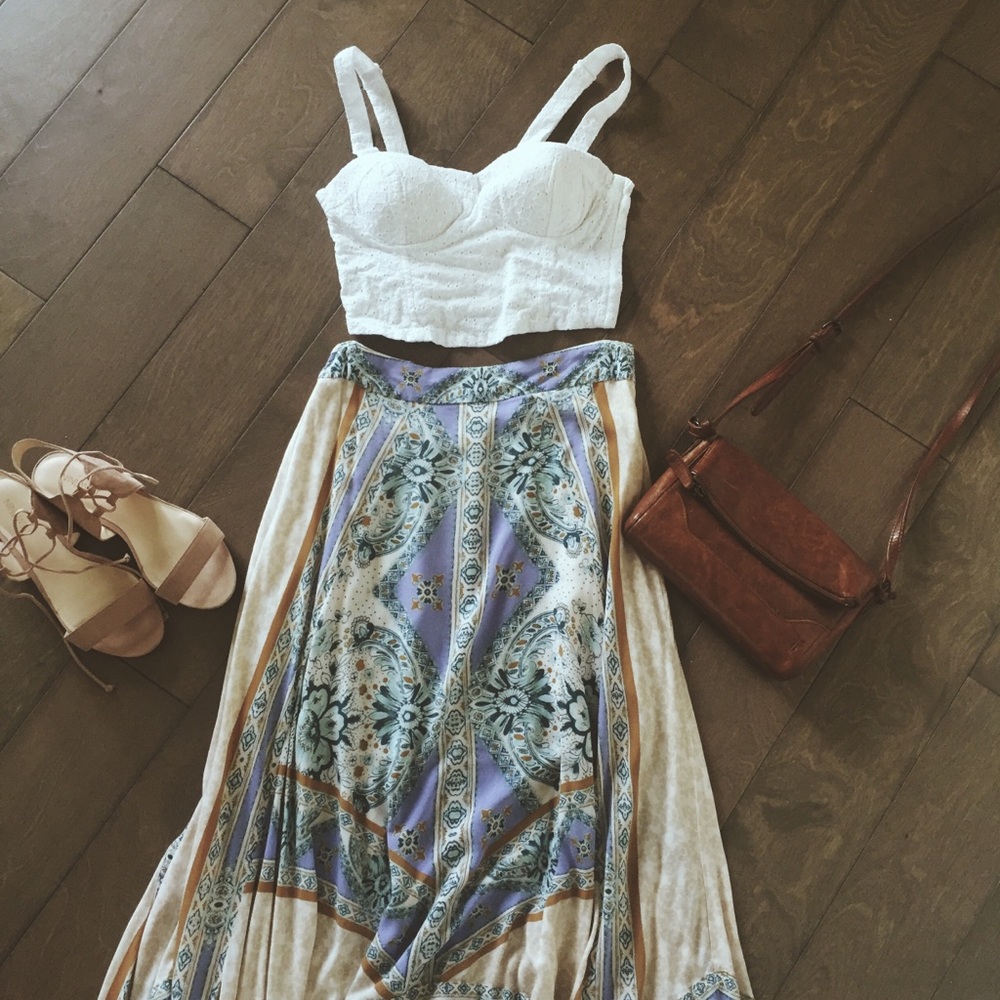White Eyelet Crop Top - Size Small